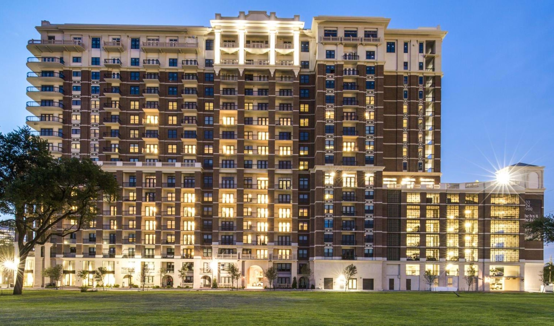 a large building with many windows